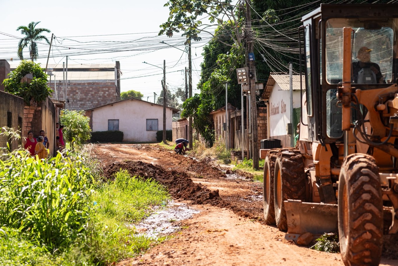 Mais de 14 km de vias são recuperados na quarta etapa do Puxirum