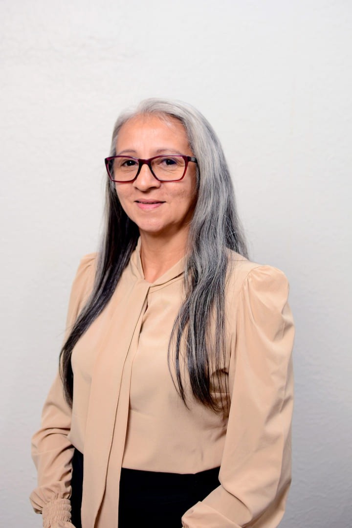 Elis Silvia Rebelo Freitas